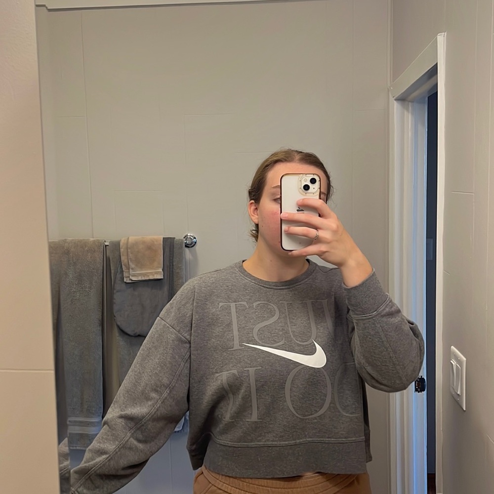 Grey, Nike cropped sweatshirt